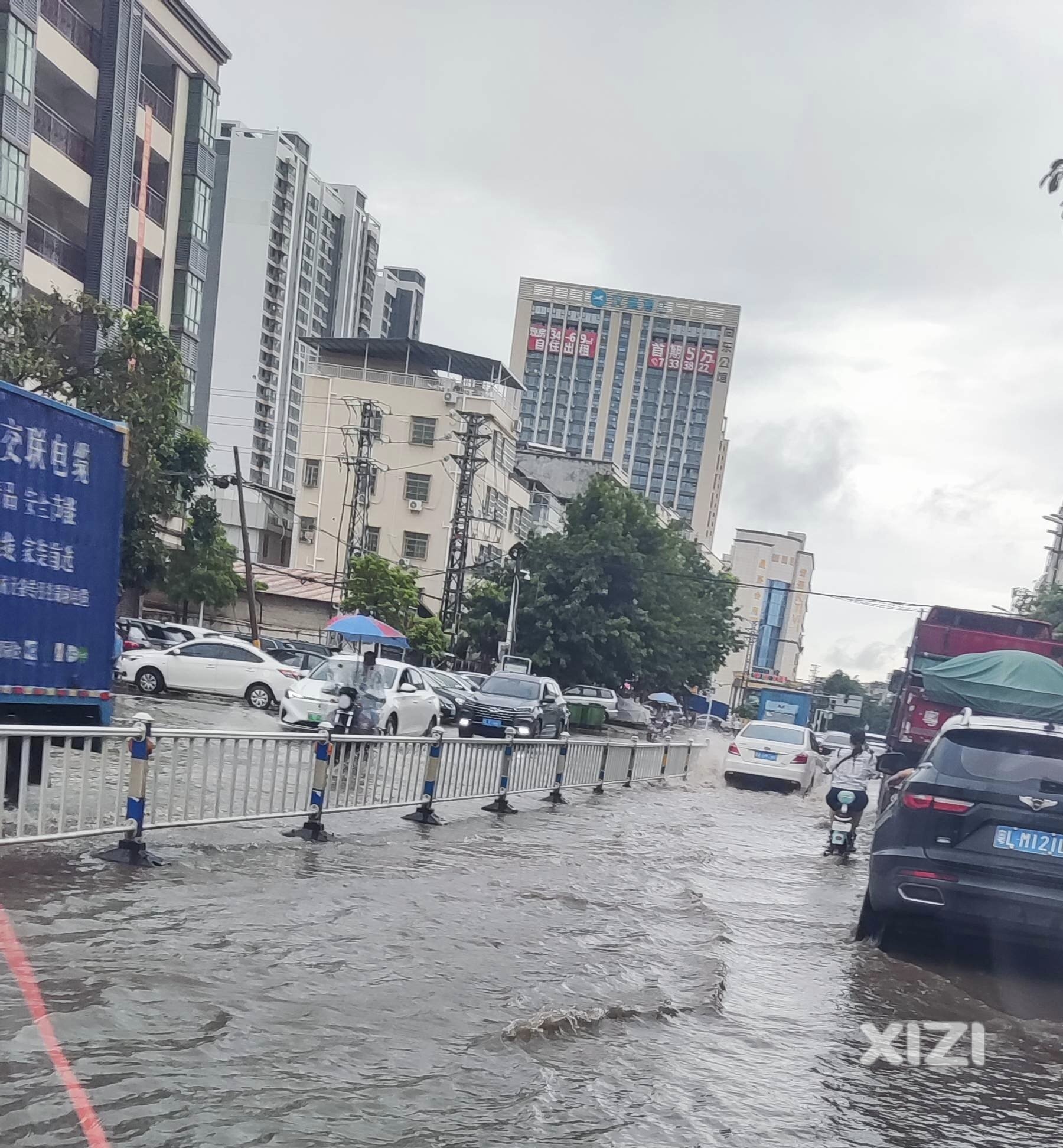 水口雨后靓照