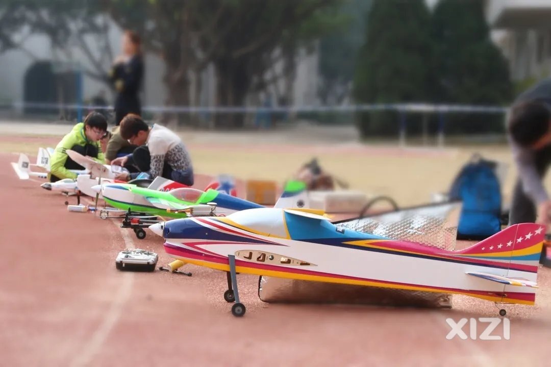 暑假计划让孩子自己去赚钱