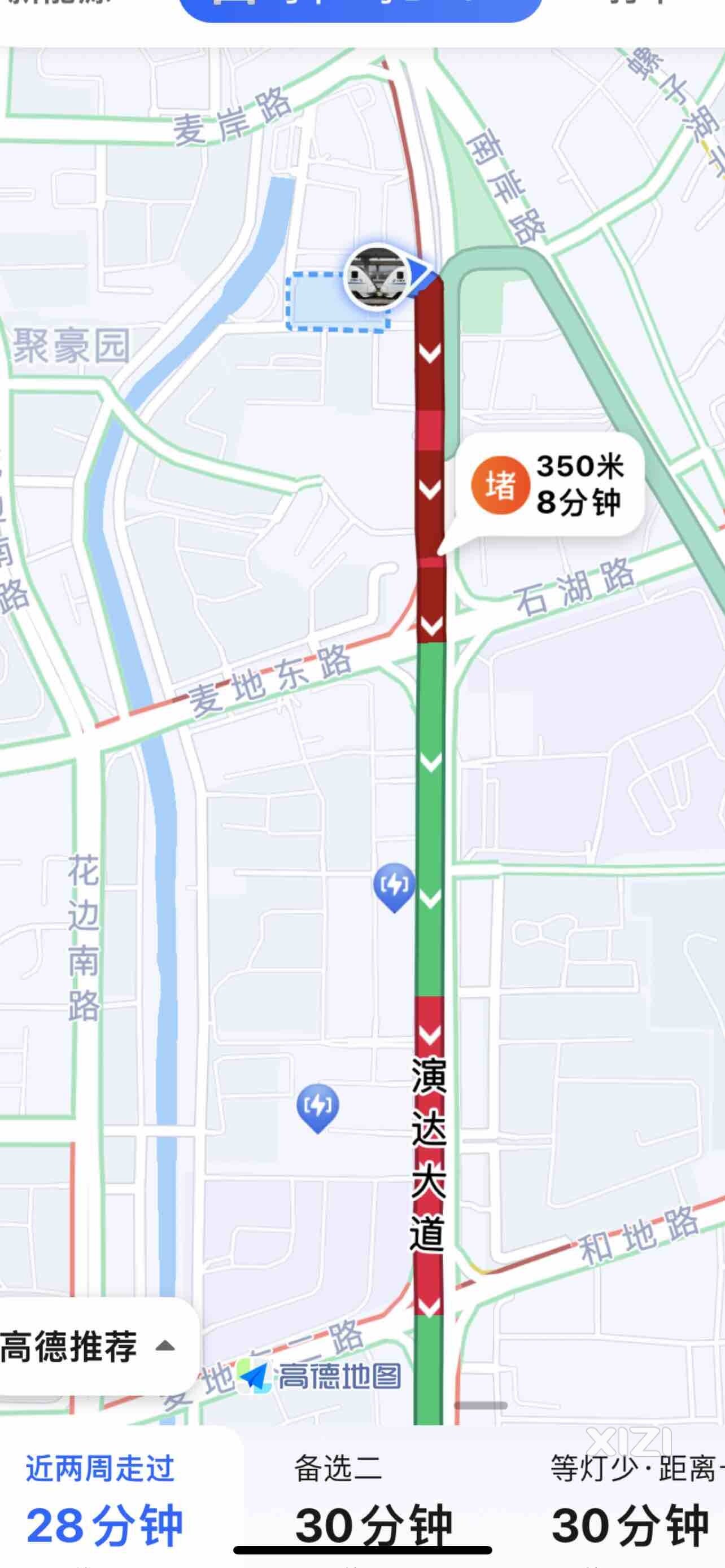 港惠路口超级堵车……
